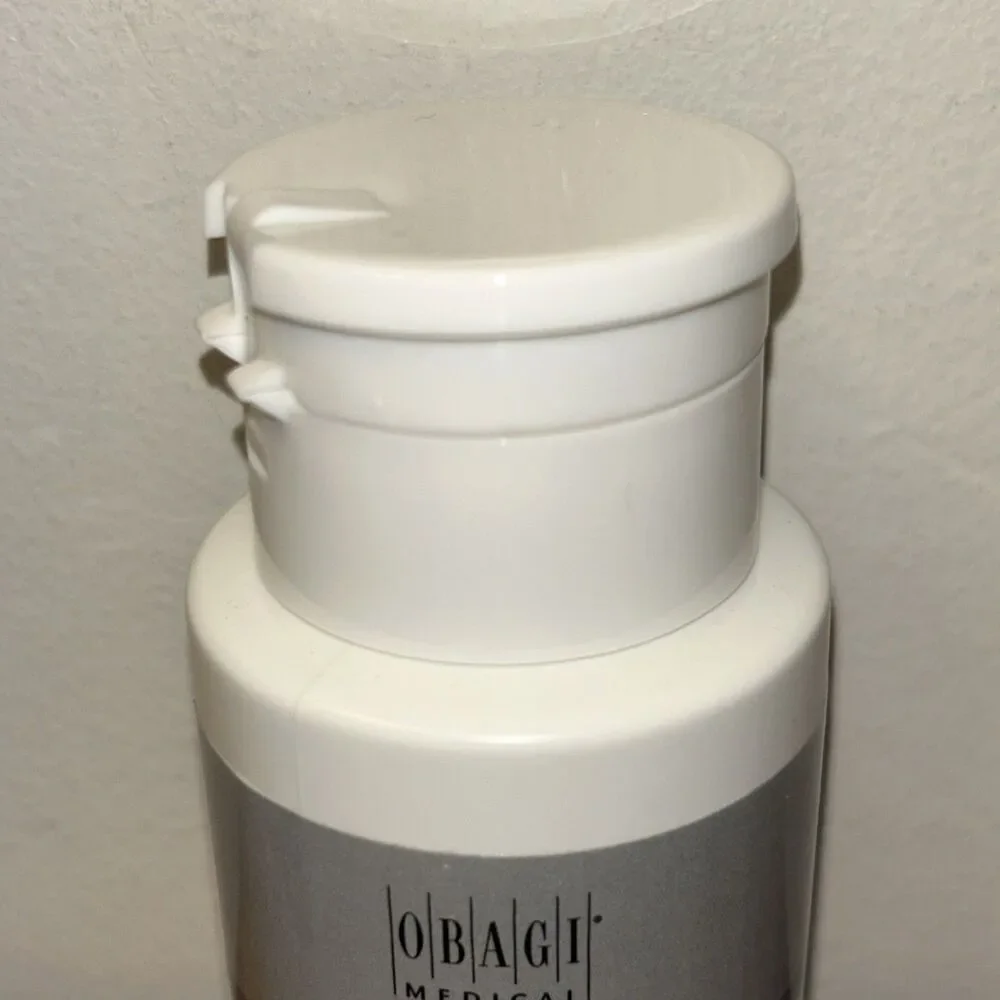 2x Obagi CLENZIderm M.D. Pore Therapy 5oz, Acne & Skin Treatment Exp. 12/2027 - Picture 3 of 10